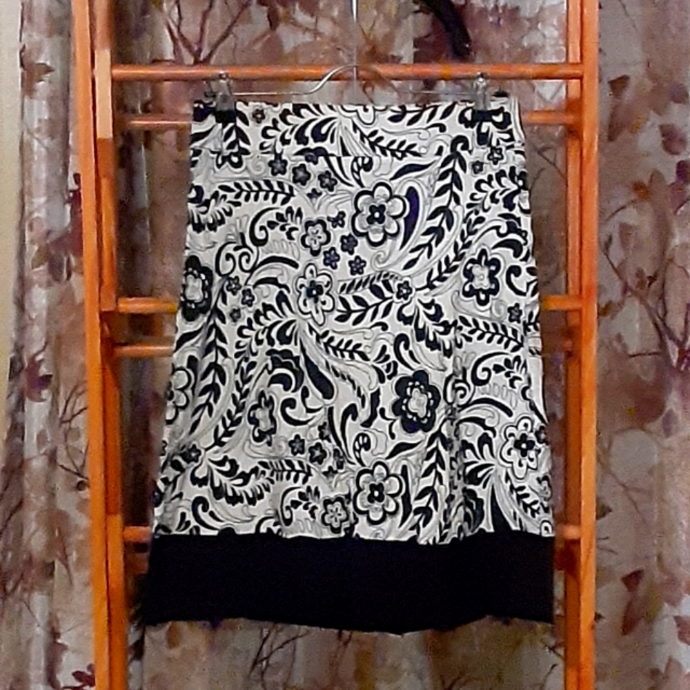 Black and white skirt by Spring Street